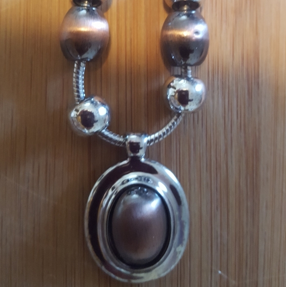 Necklace - Picture 1 of 6